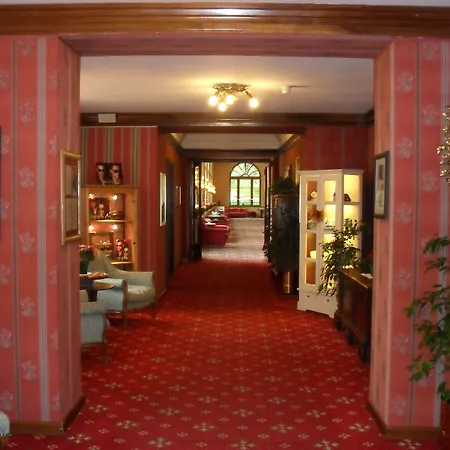 Отель Miramonti Majestic Grand